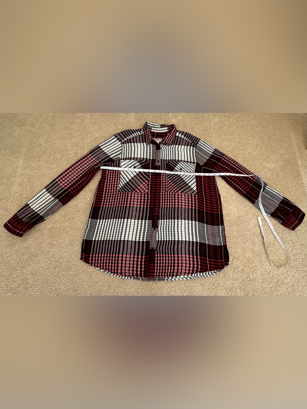 Express Women’s Red, Black and White Plaid Boyfriend Flannel Button-Down L Large